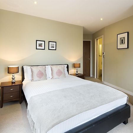 Victoria One Apartment London Exterior photo