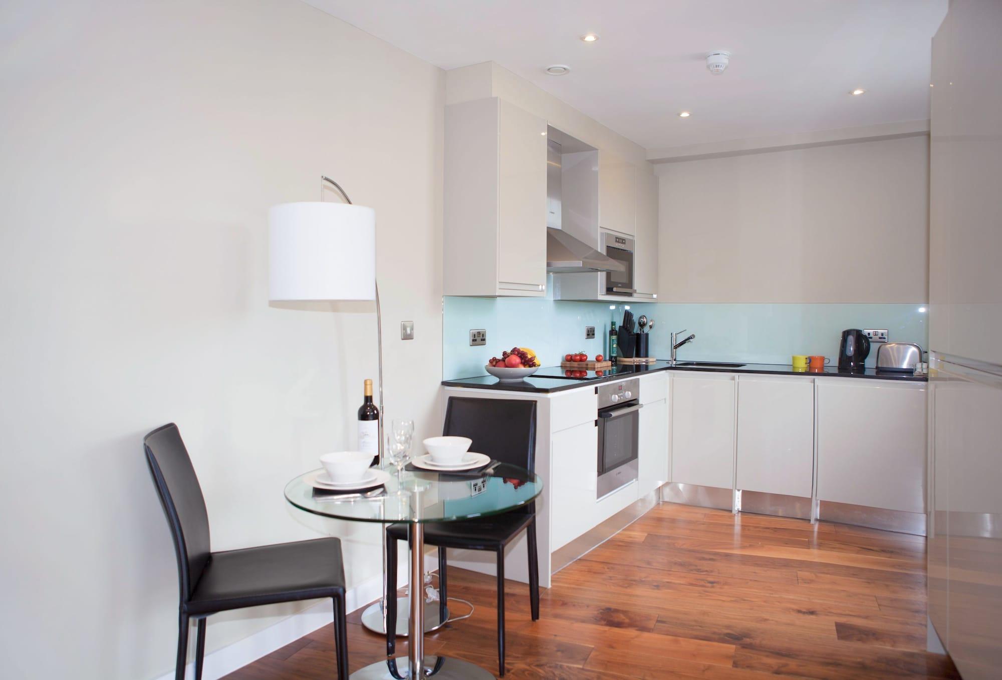 Victoria One Apartment London Exterior photo