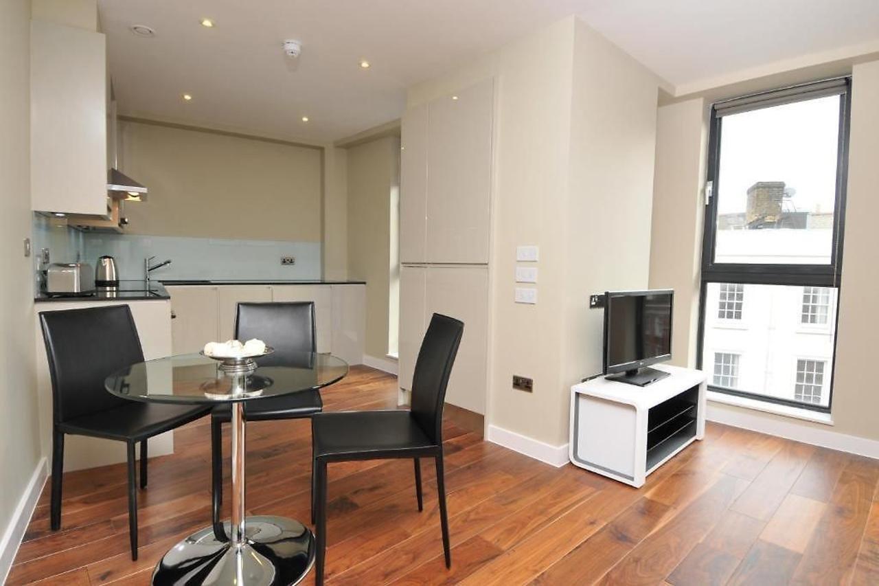 Victoria One Apartment London Exterior photo